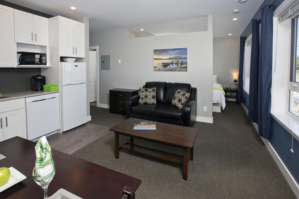 First Avenue Executive Suites Prince Rupert Esterno foto