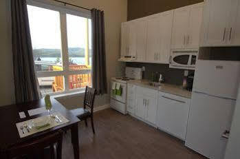 First Avenue Executive Suites Prince Rupert Esterno foto